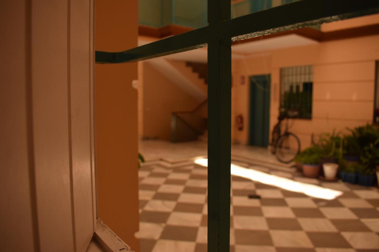 Apartamento Dúplex Donkey Sevilla Buitenkant foto