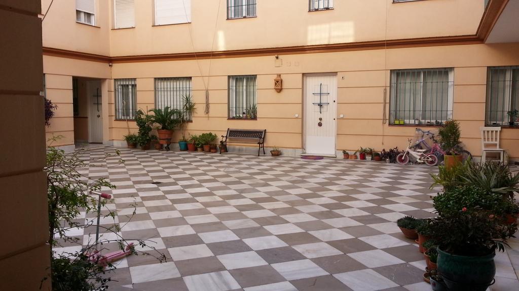 Apartamento Dúplex Donkey Sevilla Buitenkant foto